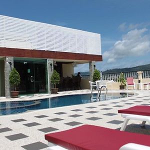 Patong Hemingway'S Hotel